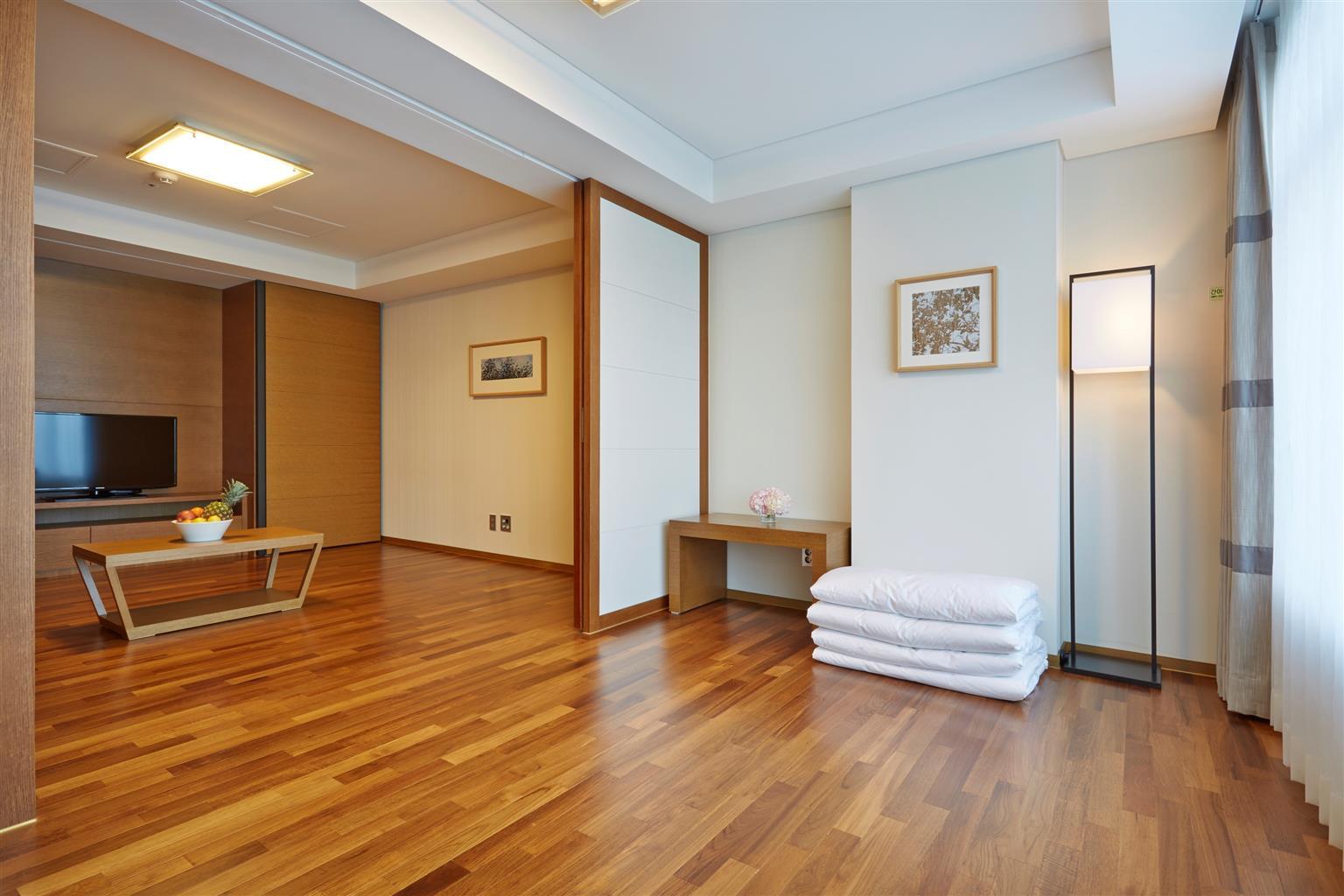 Lahan Hotel Поханг Екстериор снимка