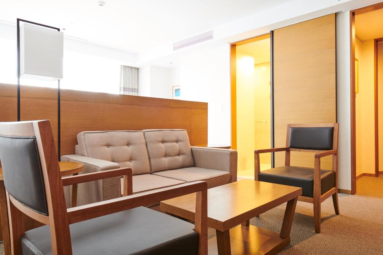 Lahan Hotel Поханг Екстериор снимка