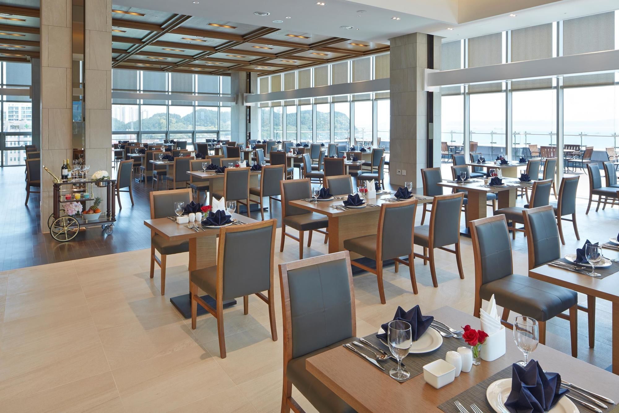 Lahan Hotel Поханг Екстериор снимка